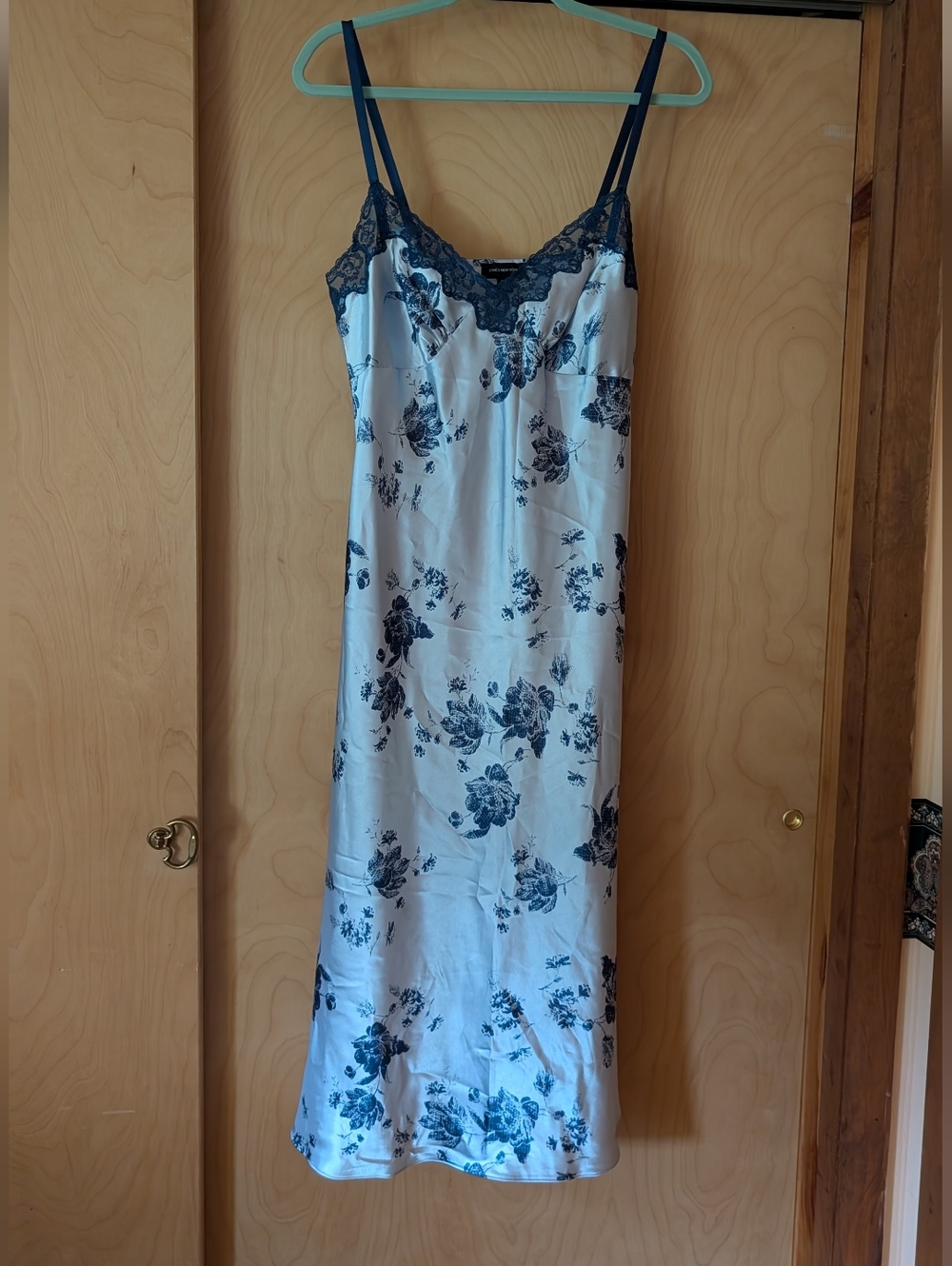 Jones New York Blue & White Floral Satin Slip with Lace Trim